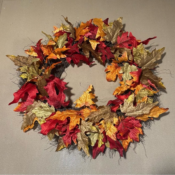 Other - Autumn Leaf 22" inch Wreath - Red, Orange, Gold NWT